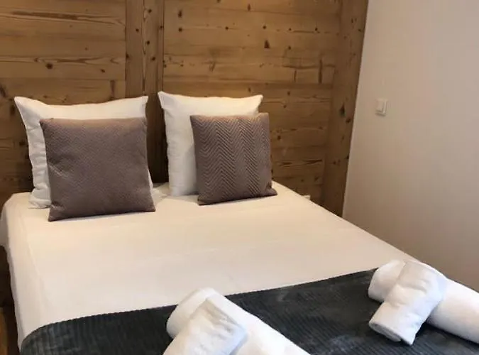 レ アパルトゥマン ドゥ コイフュス アパート